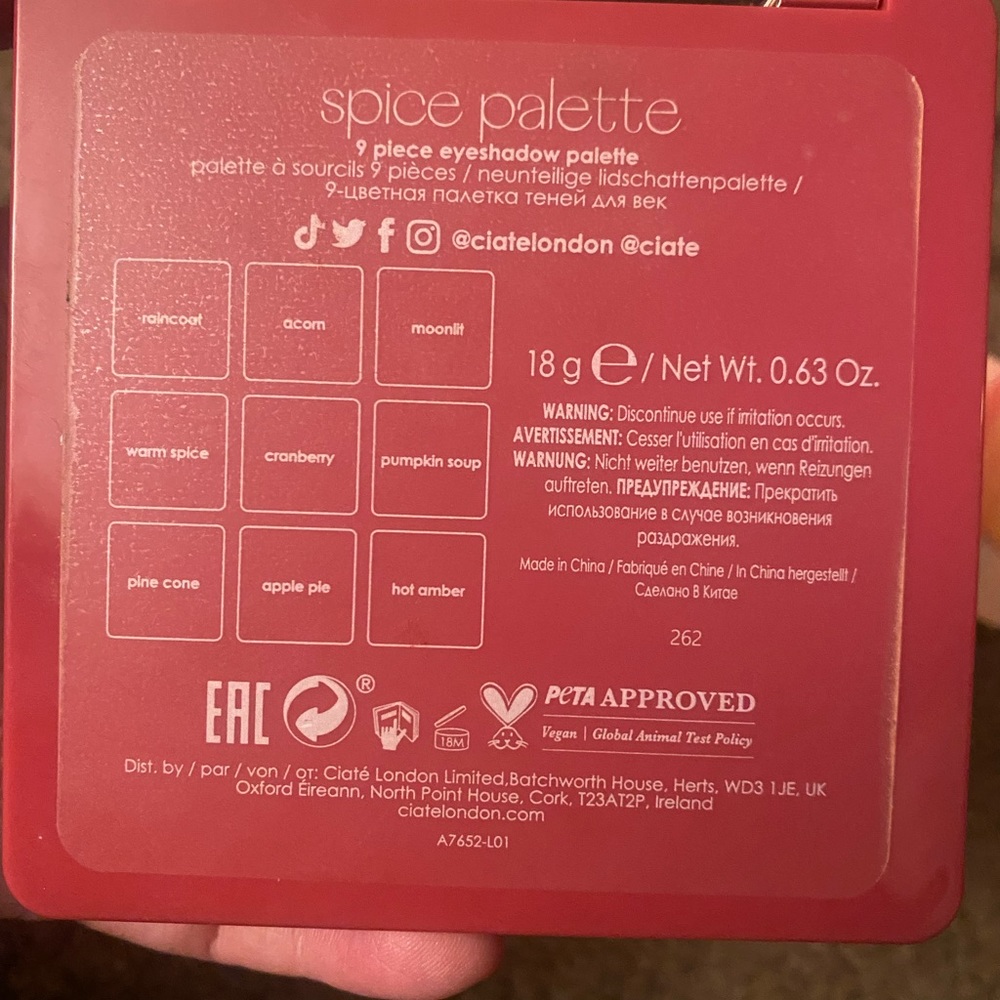 Makeup bundle - Picture 3 of 8